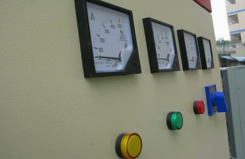 新华配电盘 新华配电盘